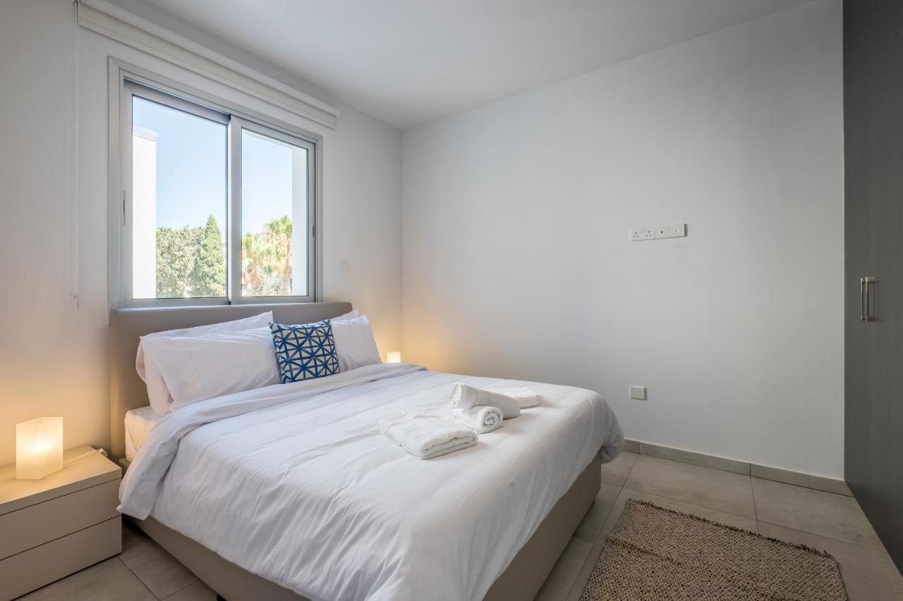 Solaar Apartments Faneromeni Larnaca Extérieur photo