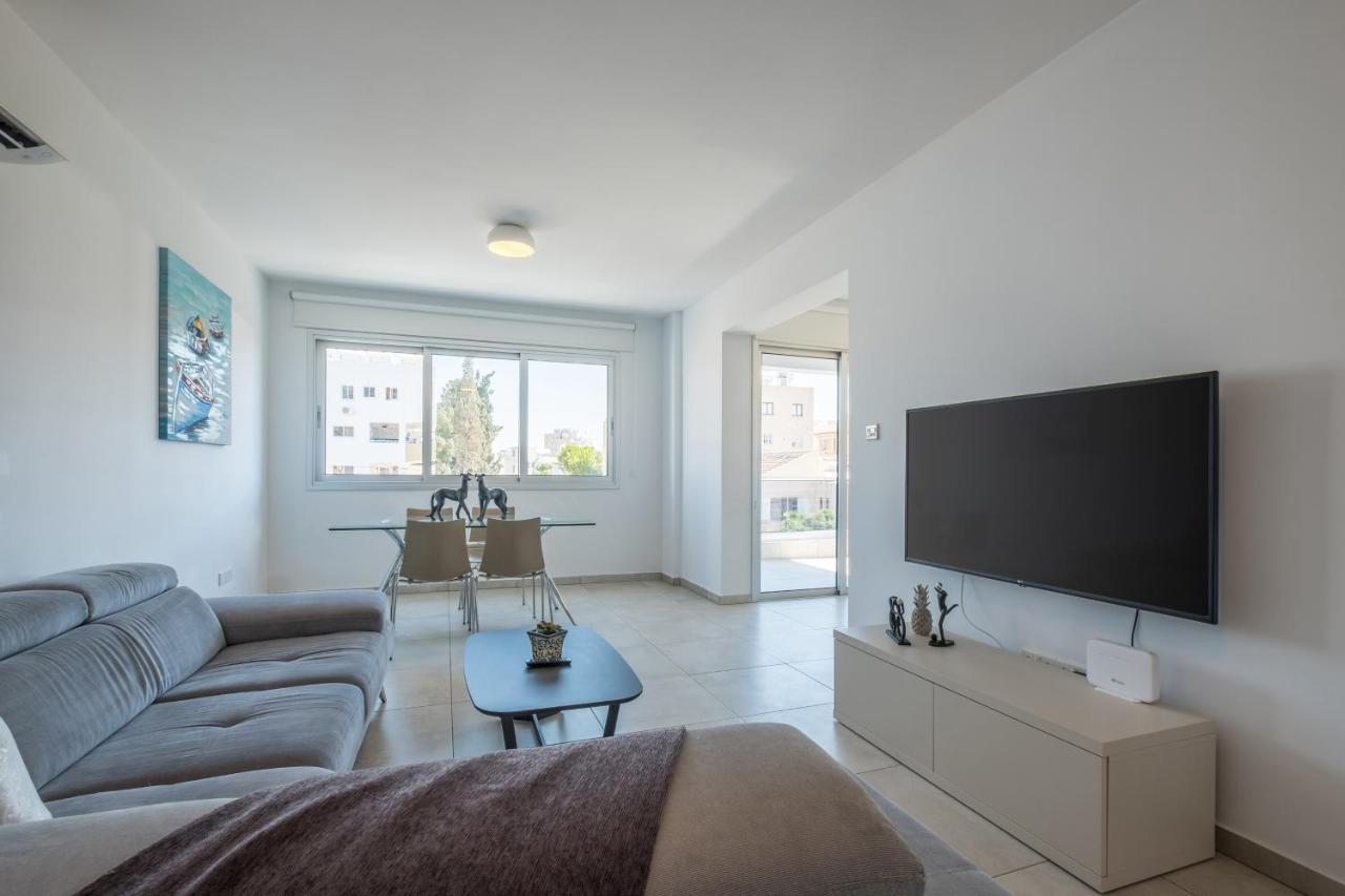 Solaar Apartments Faneromeni Larnaca Extérieur photo