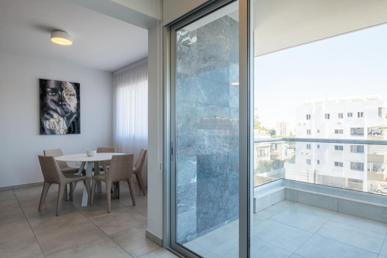 Solaar Apartments Faneromeni Larnaca Extérieur photo